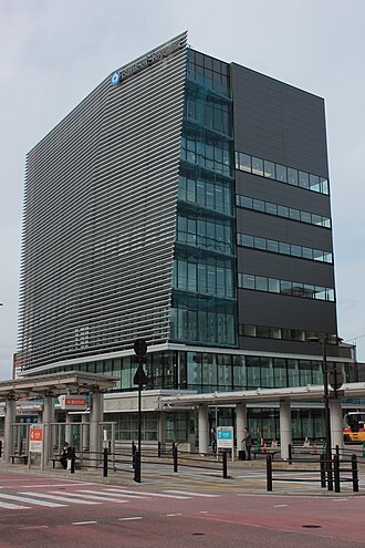 外観：富山銀行 本店