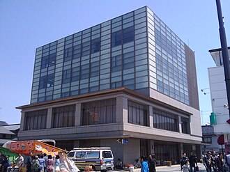 外観：のと共栄信用金庫 本店