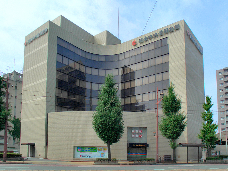 外観：熊本中央信用金庫 本店
