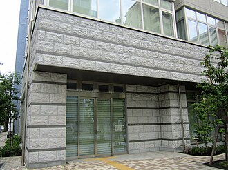 外観：神奈川県医師信組 本店