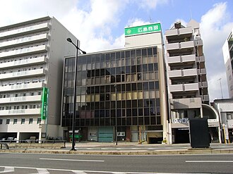 外観：信用組合広島商銀 本店