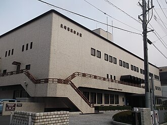 外観：本店が入居する長崎県医師会館
