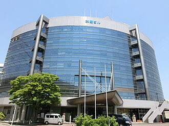 外観：青森県水産ビル（本部所在地）